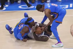 Timberwolves blitzed again in third quarter to fall down 2-0 in West Finals