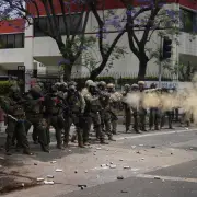 Immigration Agents Conduct More Raids in LA, Clashing Again With Protesters