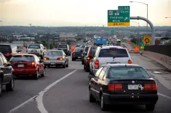 Eastbound I-270 closed near Denver for crash